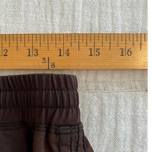 James Perse Yosemite Performance Shorts - 1 (S) - Picture 5 of 7